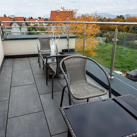 Wn Rooms Wiener Neustadt Eksteriør billede