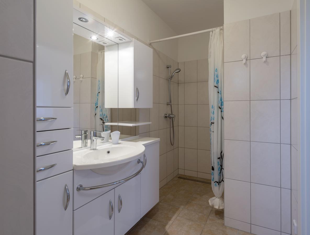 Wn Rooms Wiener Neustadt Eksteriør billede