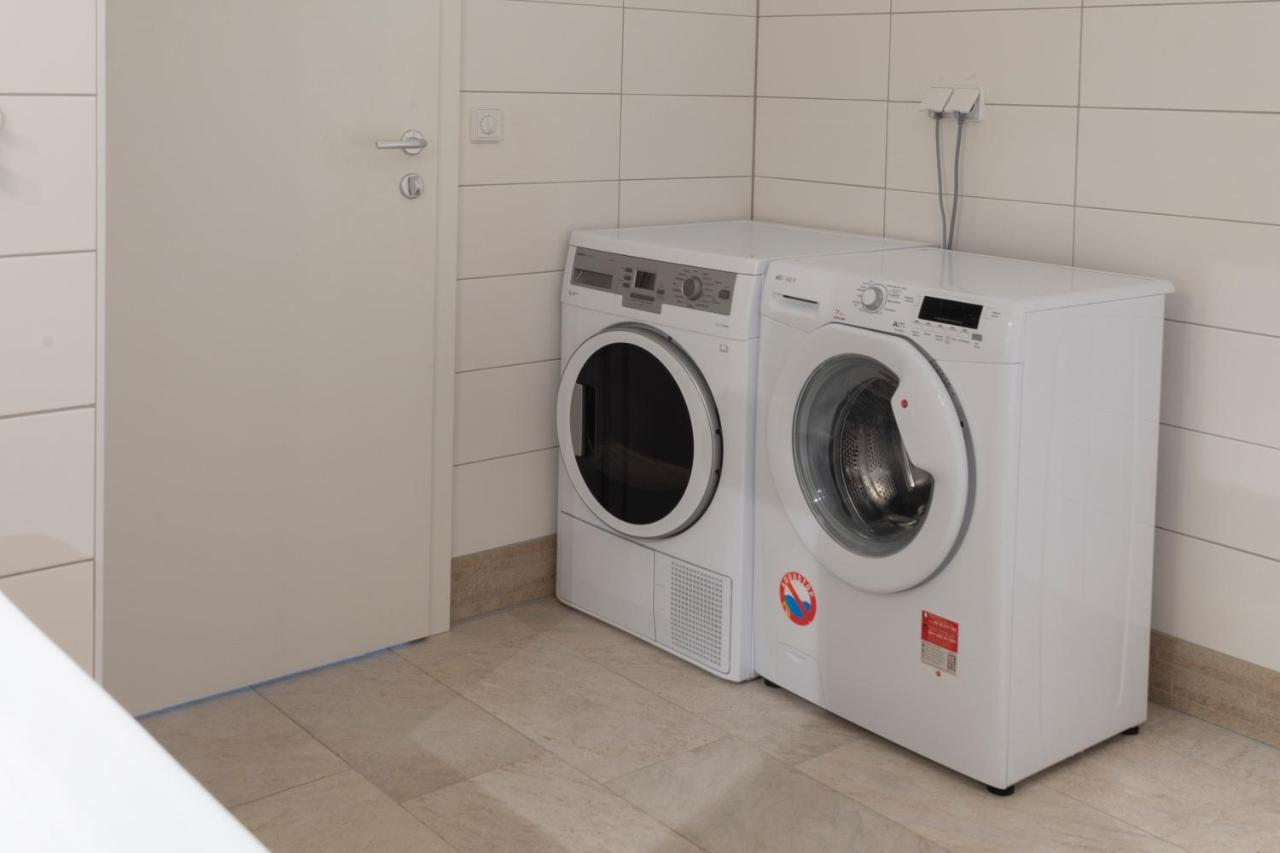 Wn Rooms Wiener Neustadt Eksteriør billede
